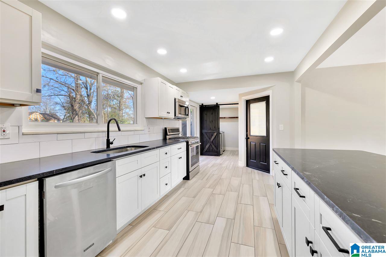 648 Ridge Top Circle Birmingham, AL 35206 - Photo 27 of 33