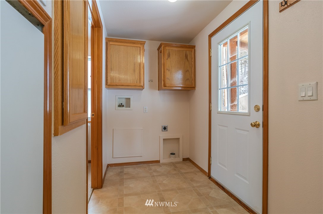 131 Cache Creek Road Nespelem, WA 99155 - Photo 12 of 40 Gallery Image 12