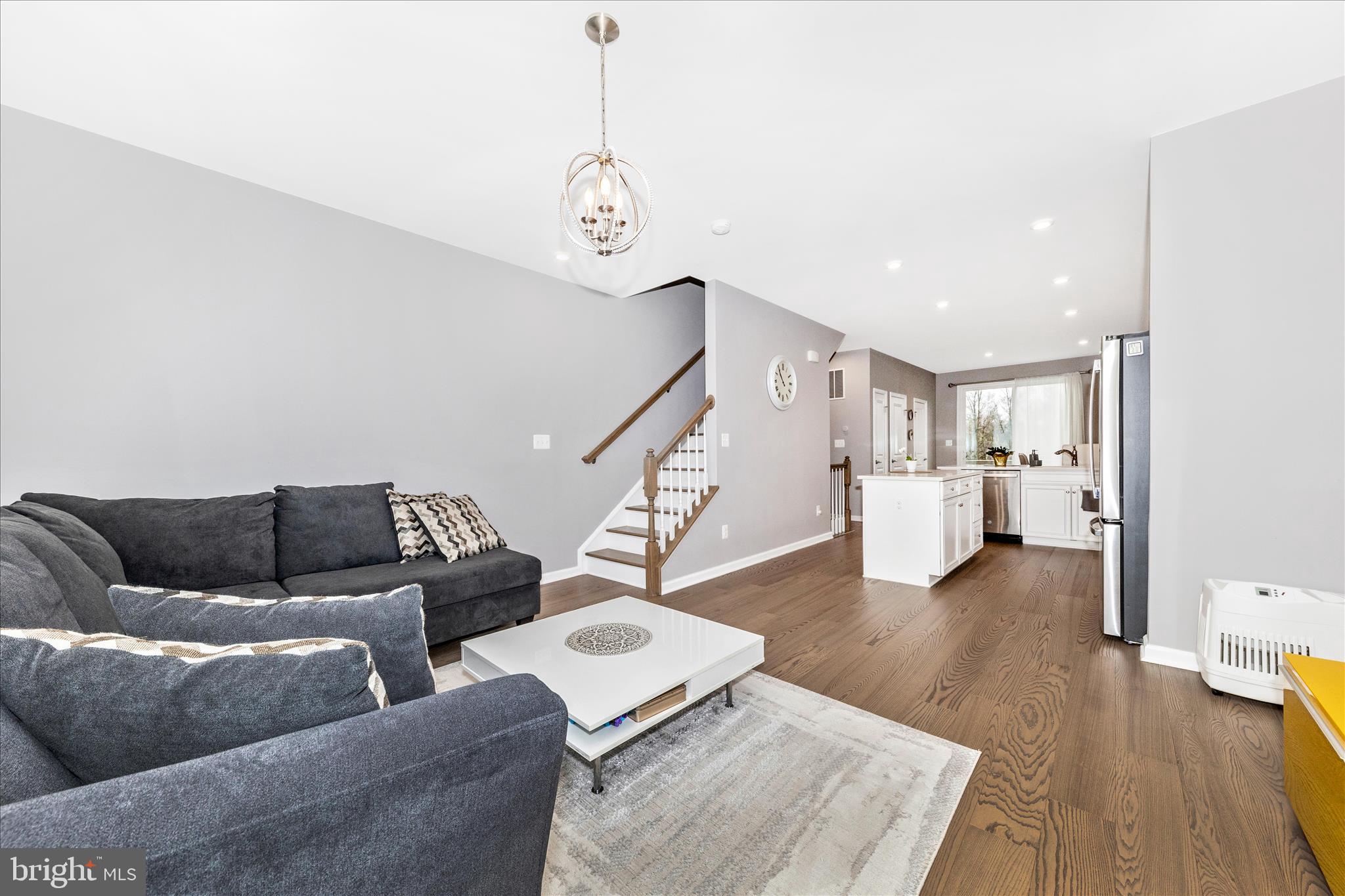 43406 Old Ryan Road Ashburn, VA 20148 - Photo 14 of 58 Living Room