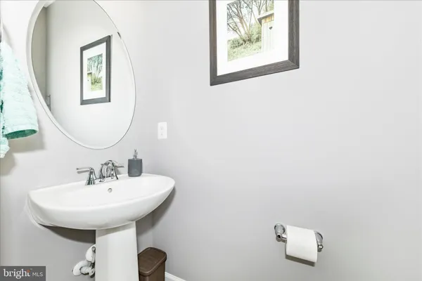 $755,000 | 43406 Old Ryan Road, Ashburn, VA 20148