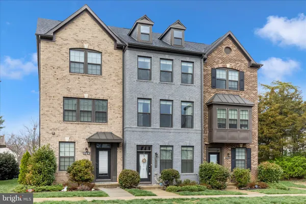 $755,000 | 43406 Old Ryan Road, Ashburn, VA 20148