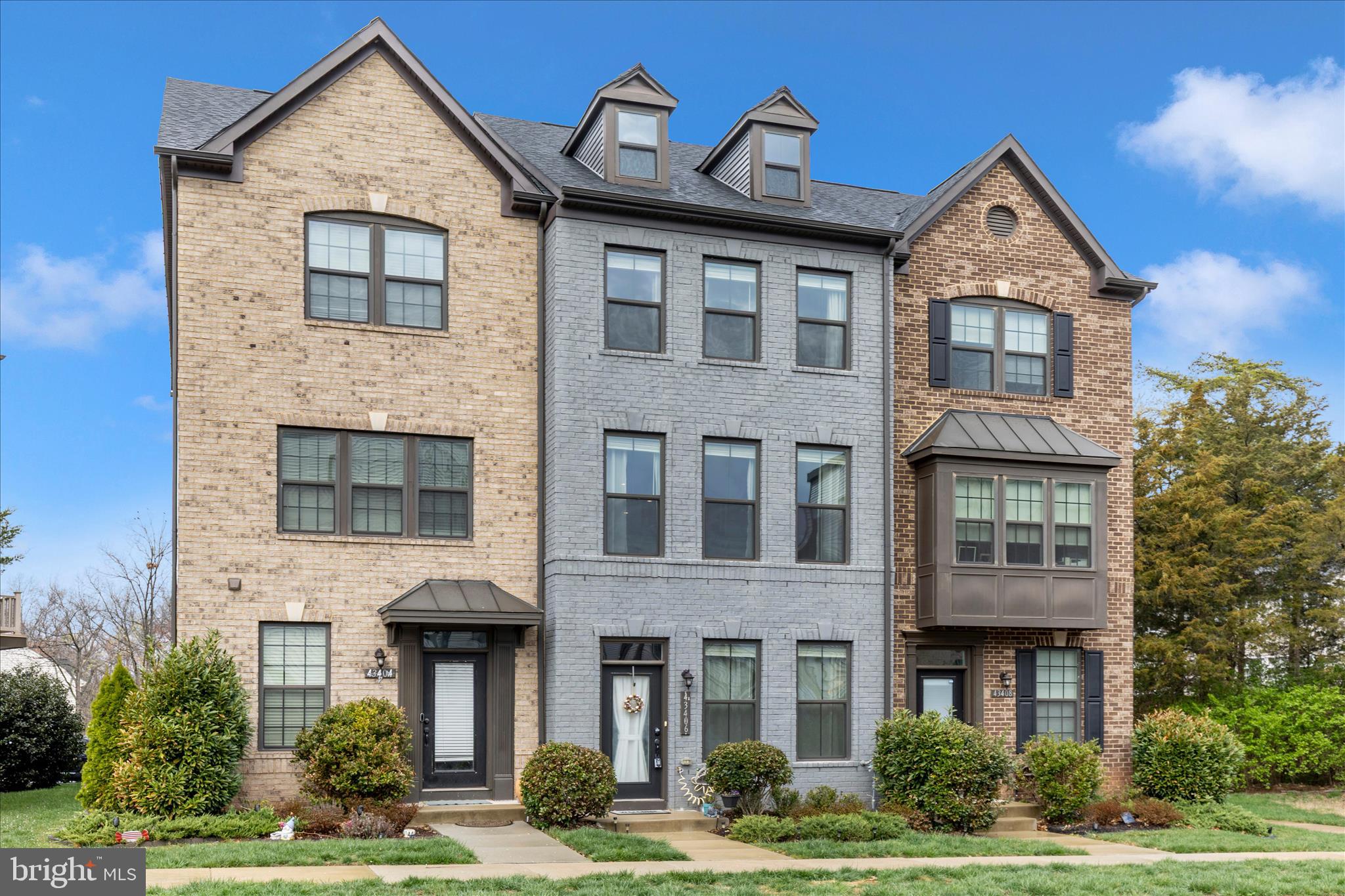 43406 Old Ryan Road Ashburn, VA 20148 - Photo 38 of 58 Exterior Front