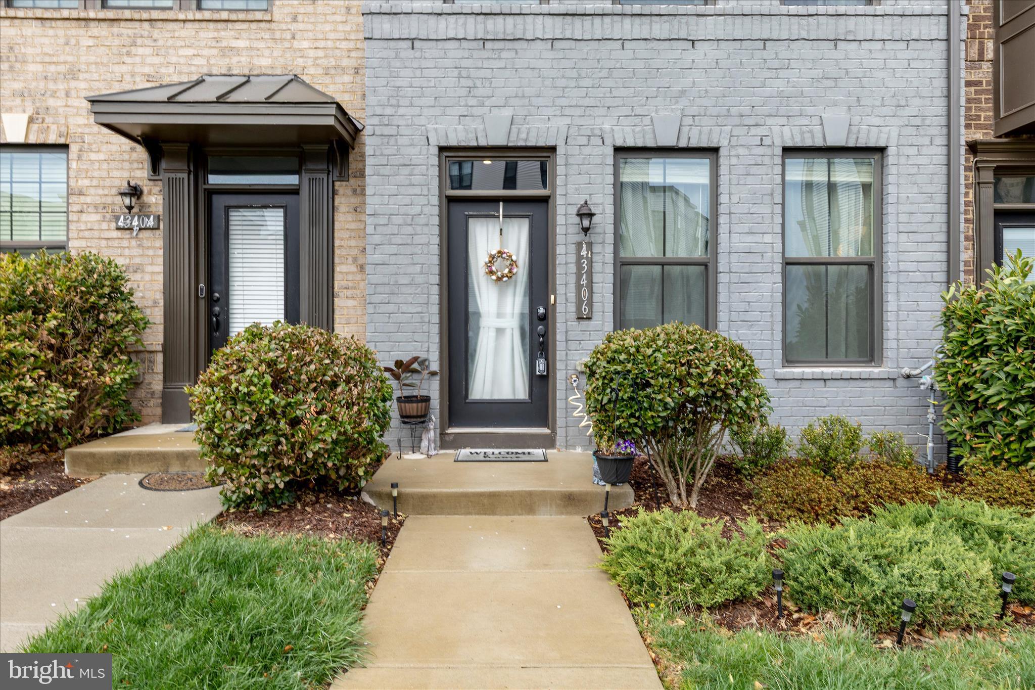43406 Old Ryan Road Ashburn, VA 20148 - Photo 40 of 58 Exterior Front