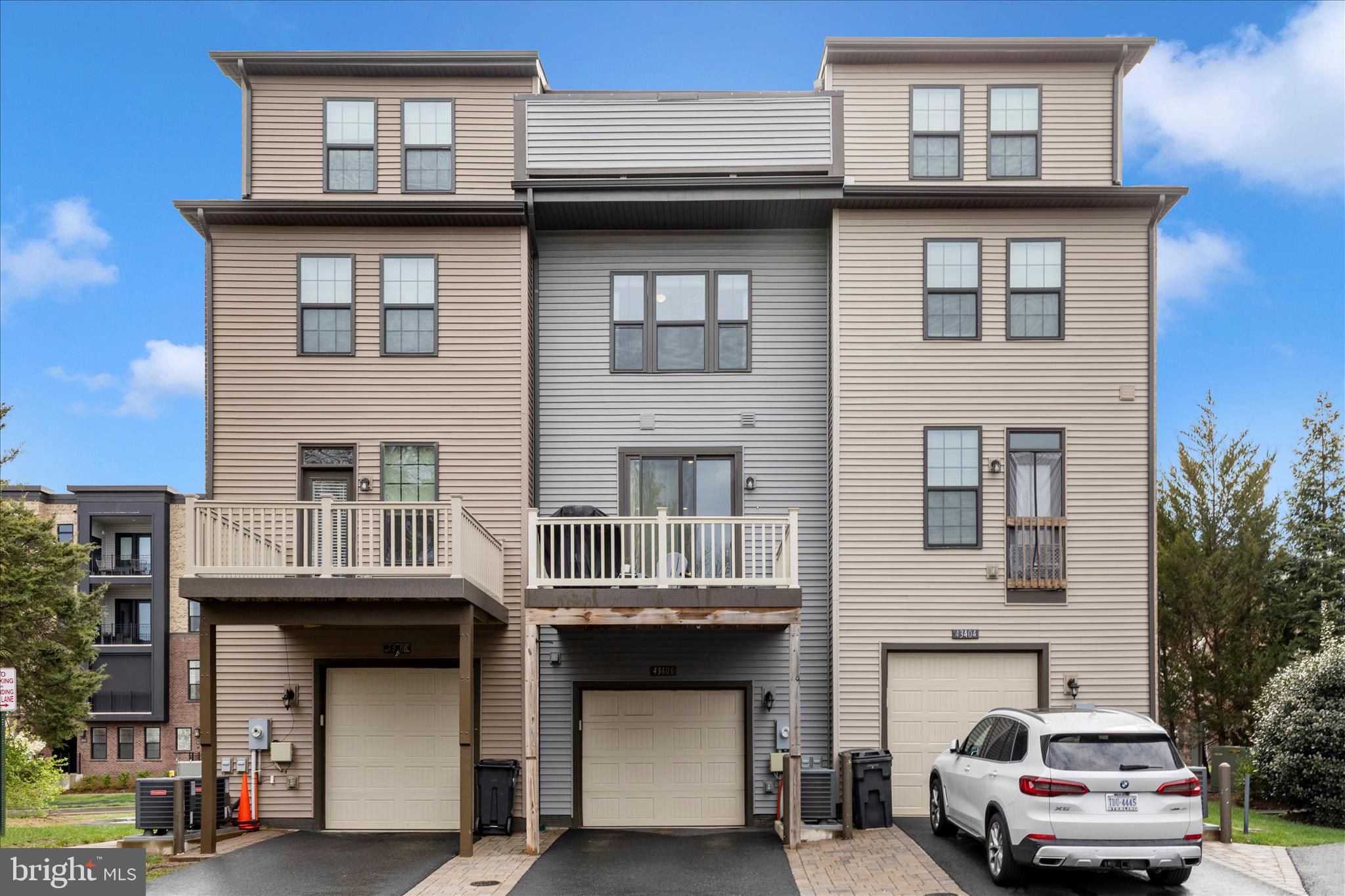 43406 Old Ryan Road Ashburn, VA 20148 - Photo 42 of 58 Exterior Back