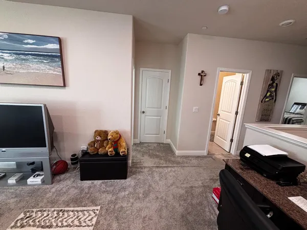 $650,000 | 1614 North Barcus Avenue, Fresno, CA 93722