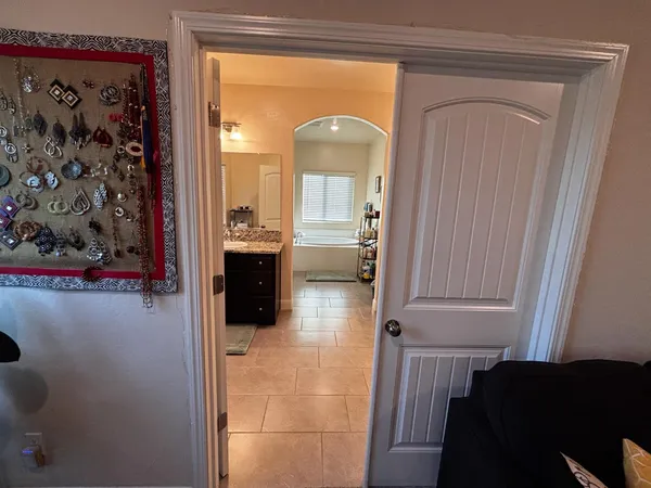$650,000 | 1614 North Barcus Avenue, Fresno, CA 93722