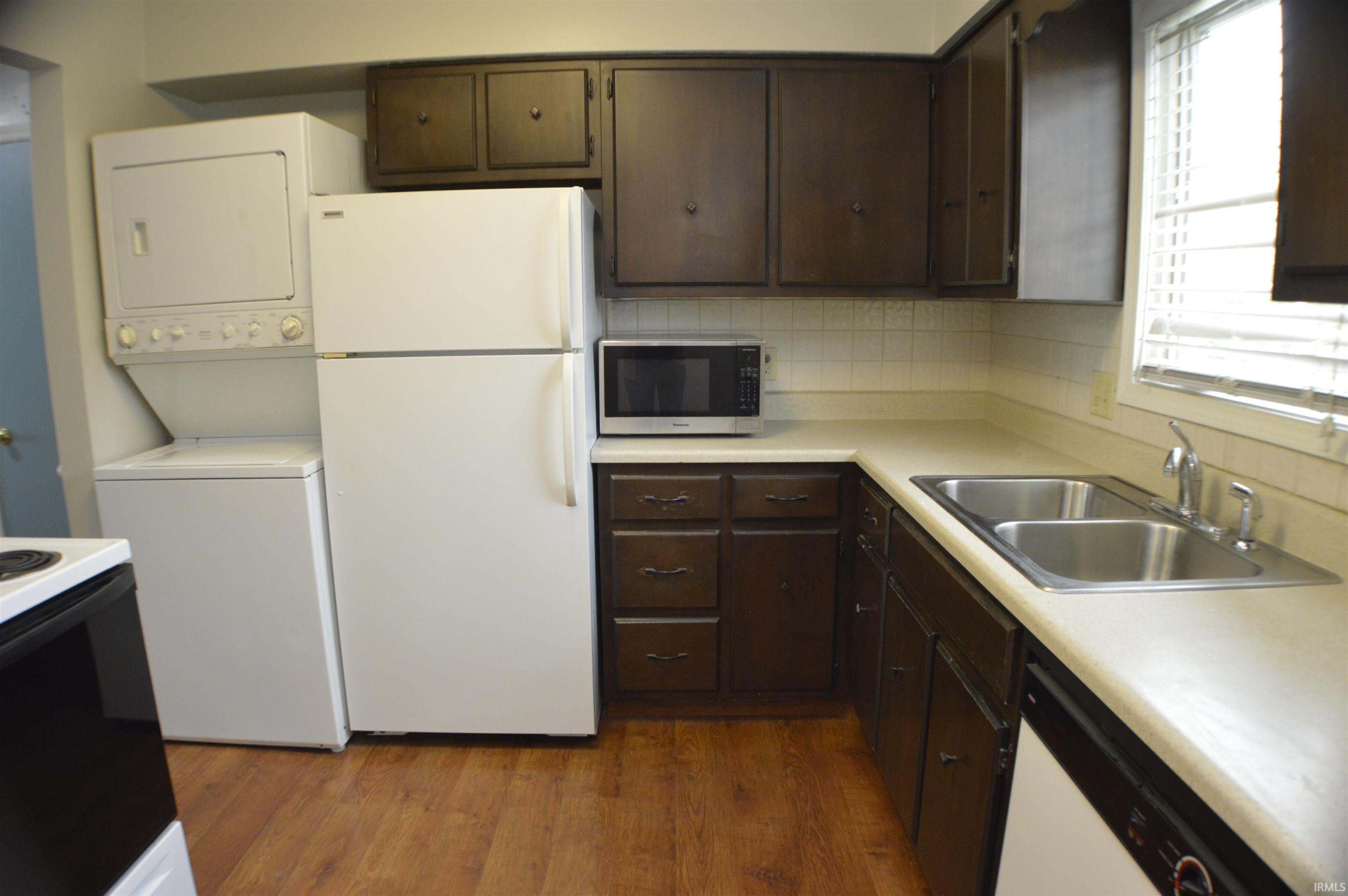 5629 Robin Run Fort Wayne, IN 46835 - Photo 5 of 28