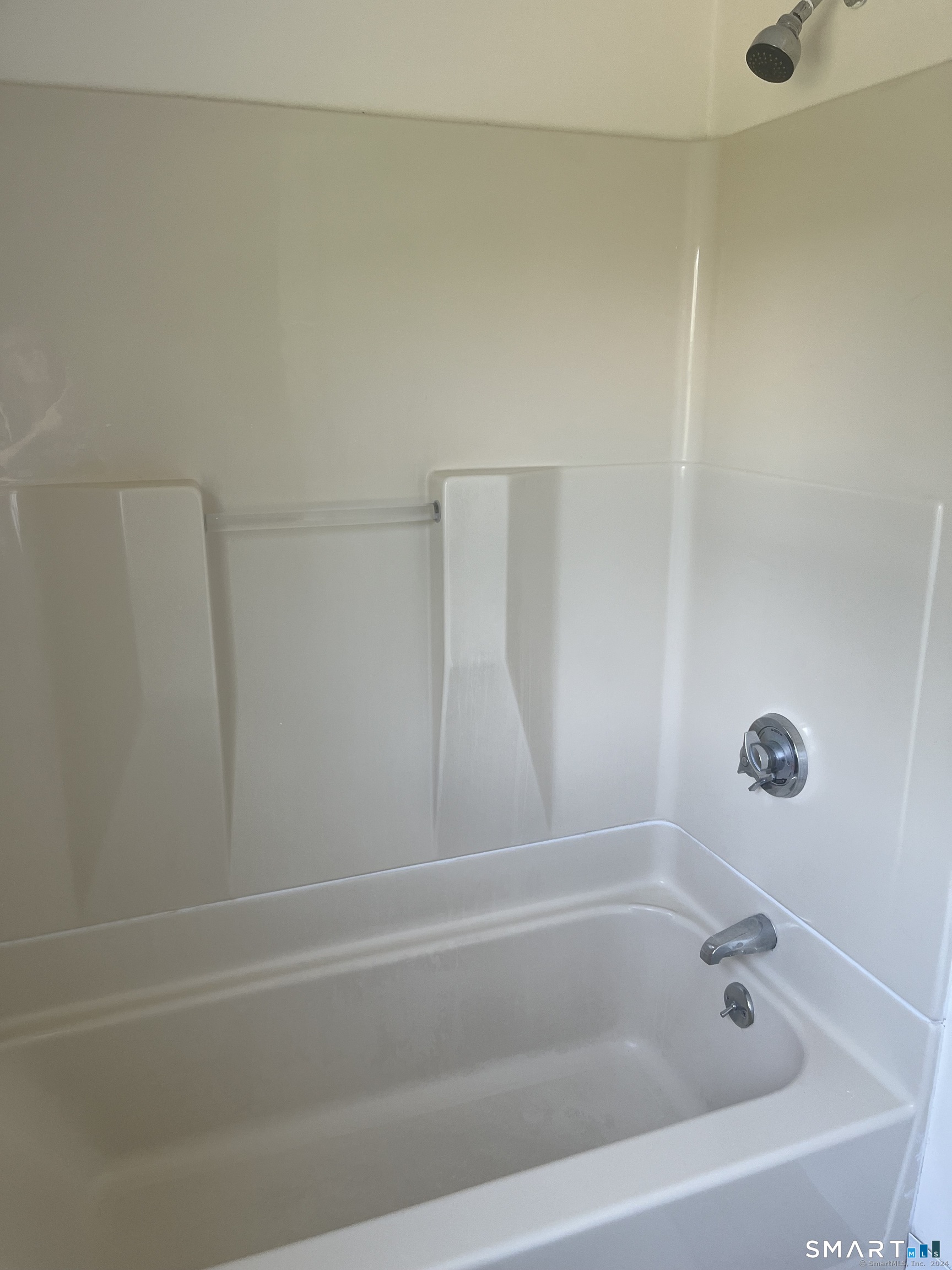 69 Damascus Road, Unit A Branford, CT 06405 - Photo 18 of 24 Upper level with tub and shower