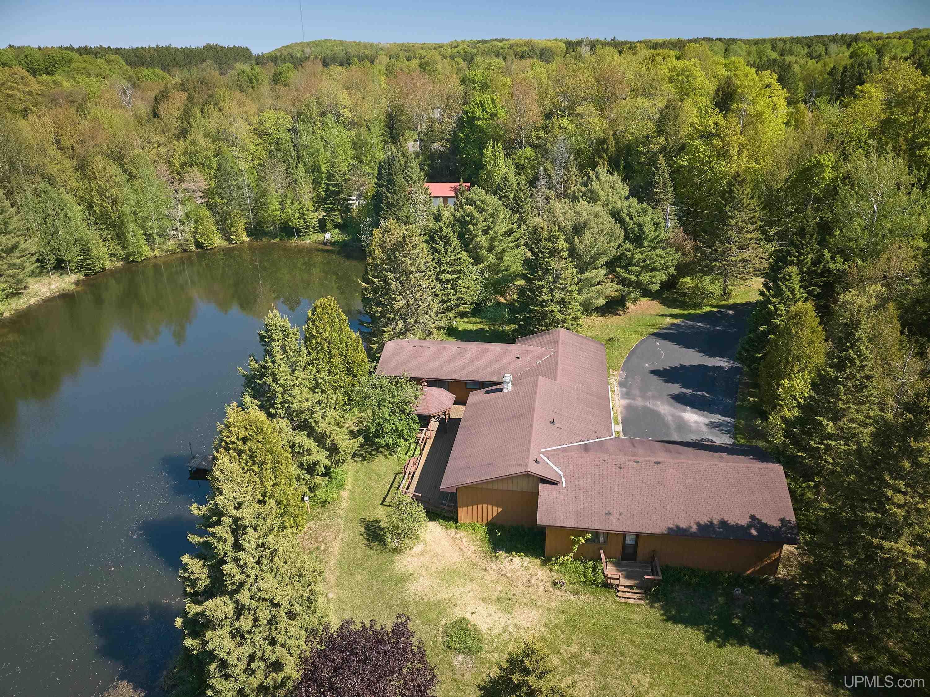 N6355 Alger Heights Road Munising, MI 49862 - Photo 33 of 36