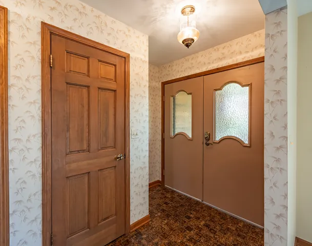 $450,000 | 39-w304 Hogan Hill, Elgin, IL 60124