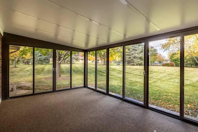 $450,000 | 39-w304 Hogan Hill, Elgin, IL 60124