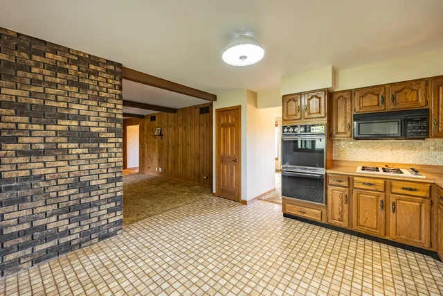 $450,000 | 39-w304 Hogan Hill, Elgin, IL 60124