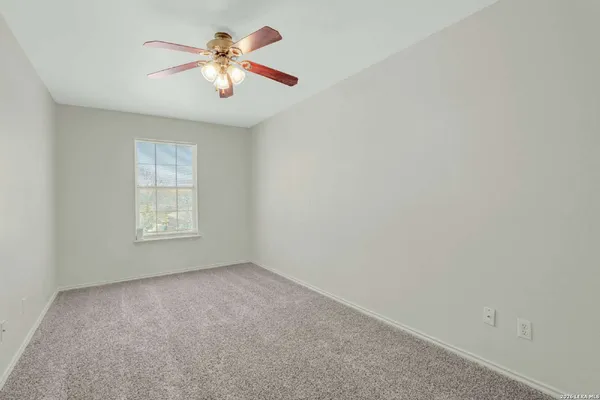 $1,900 | 10626 South Shaenridge, San Antonio, TX 78254