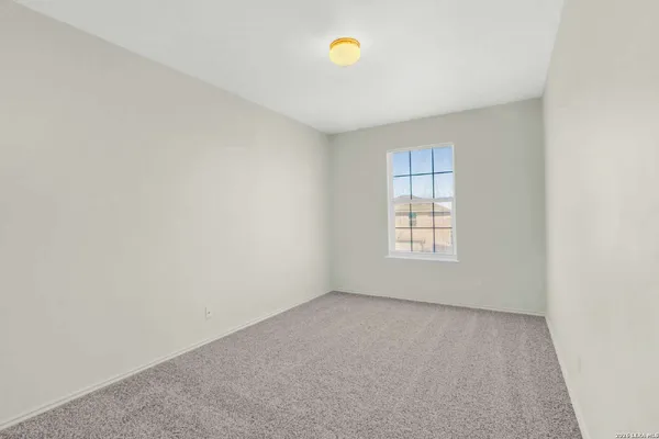 $1,900 | 10626 South Shaenridge, San Antonio, TX 78254