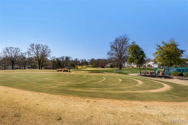 $109,900 | 113 Lemans Court, Unit 113, Lake St. Louis, MO 63367