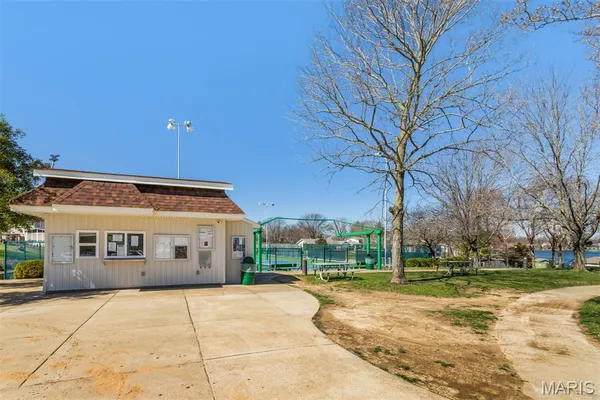 $109,900 | 113 Lemans Court, Unit 113, Lake St. Louis, MO 63367