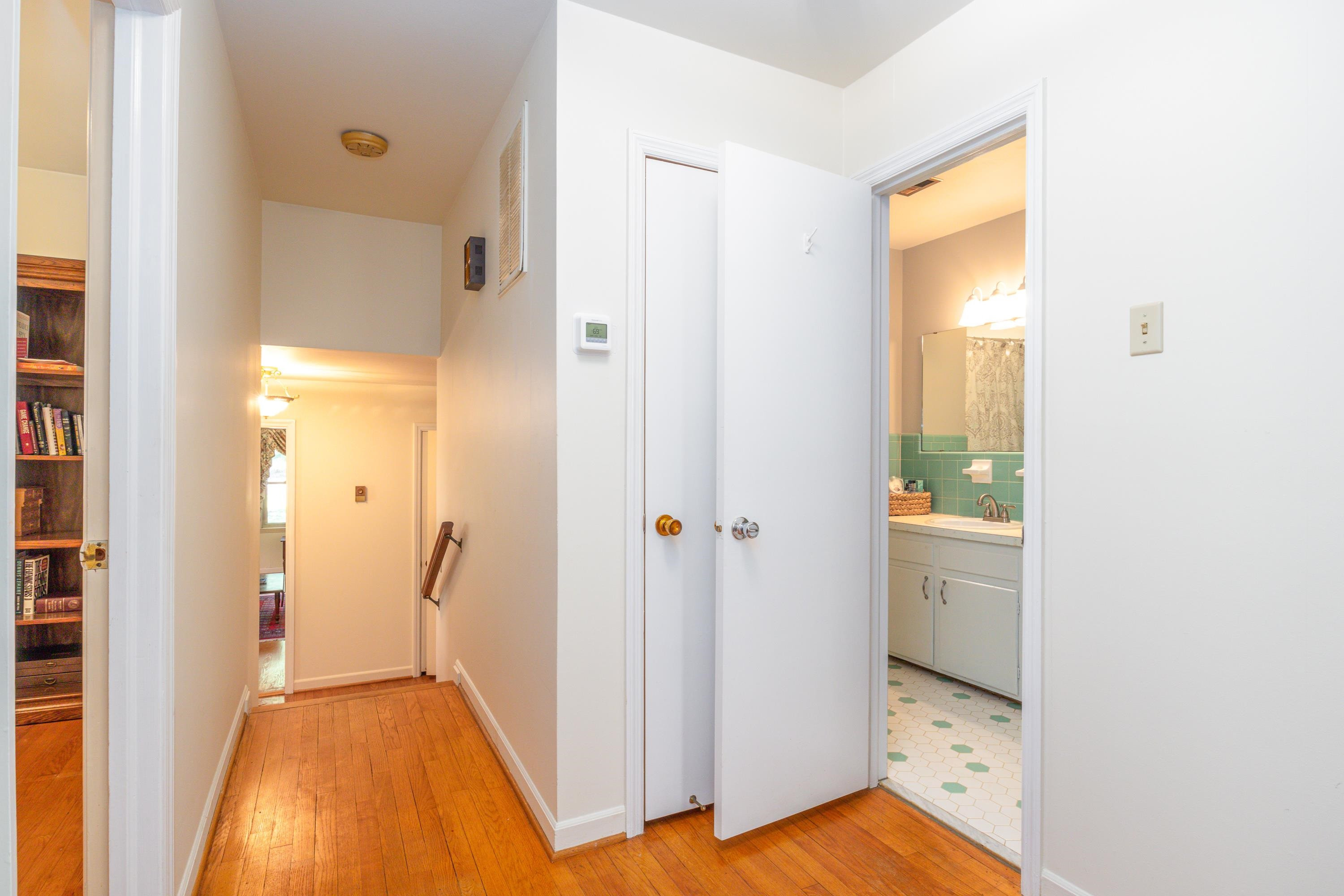 6201 Arnold Road Raleigh, NC 27607 - Photo 20 of 46 Photo 20