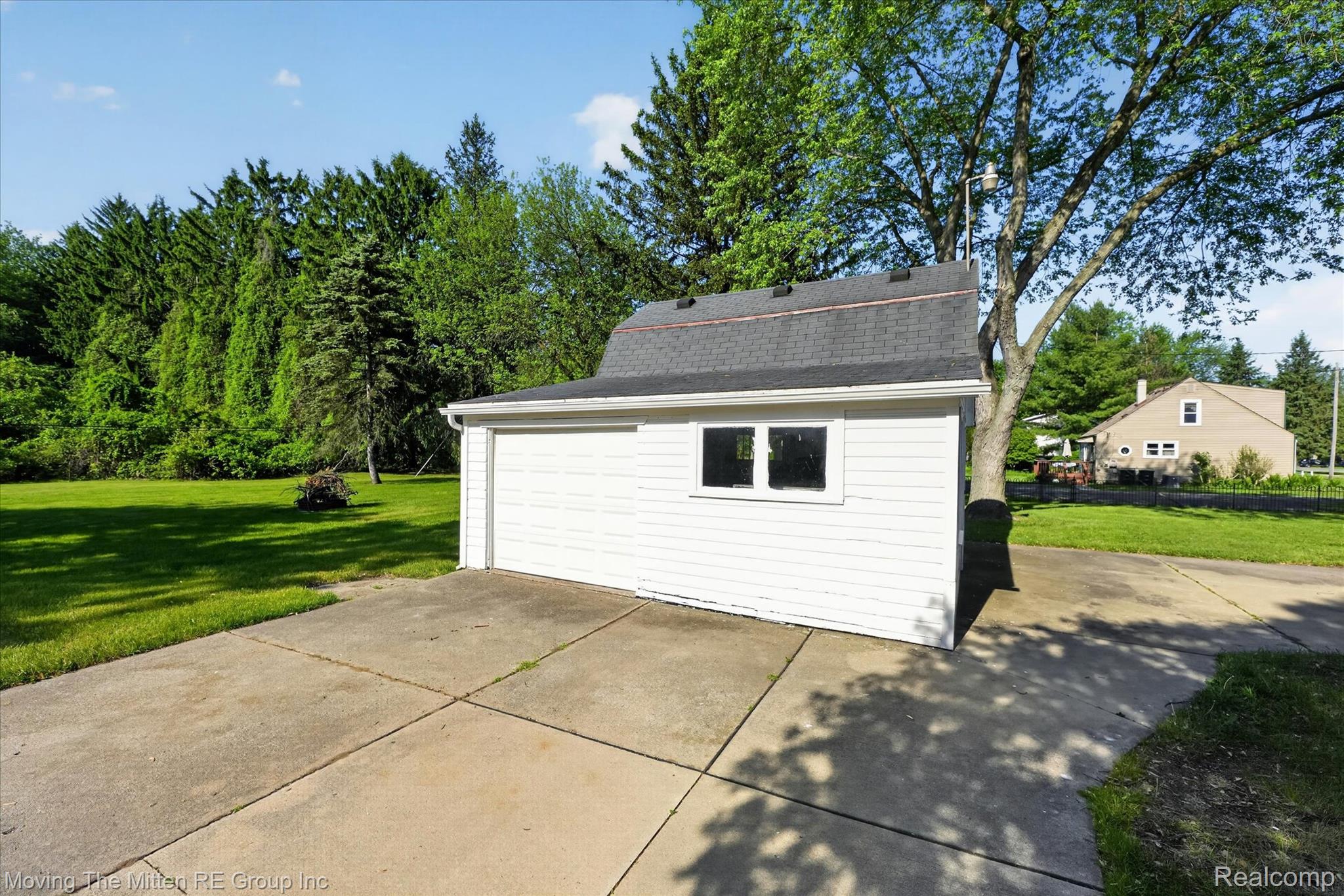 25505 Wick Road Taylor, MI 48180 - Photo 45 of 68 Detached garage with driveway