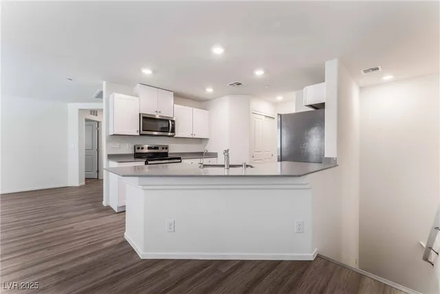 $1,650 | 7840 Aurora Sky Street, Unit 1, North Las Vegas, NV 89084