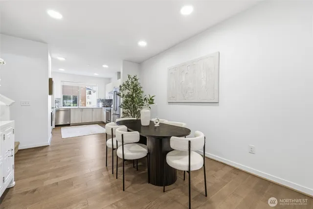 $1,348,000 | 1478 159th Place Northeast, Bellevue, WA 98008