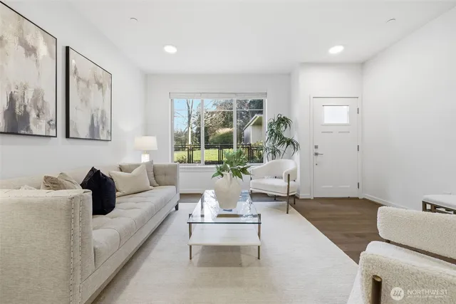 $1,348,000 | 1478 159th Place Northeast, Bellevue, WA 98008