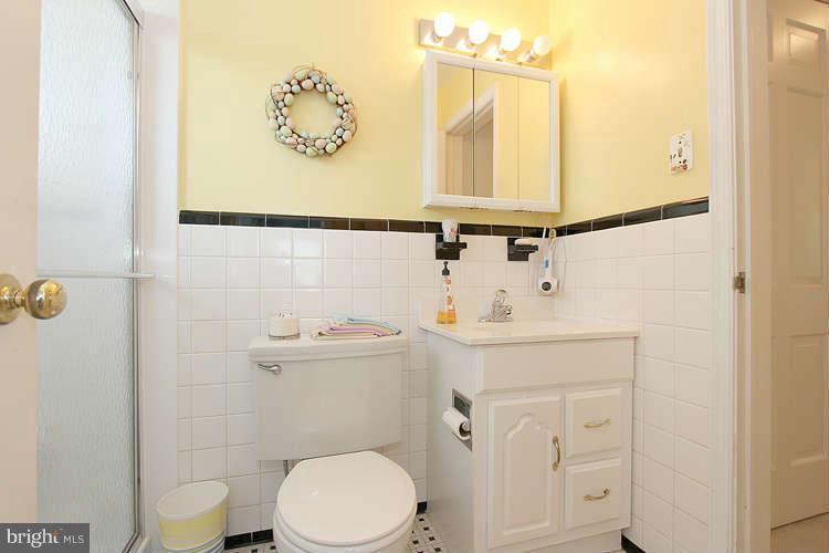 4402 Saul Road Kensington, MD 20895 - Photo 19 of 30 Bath Master