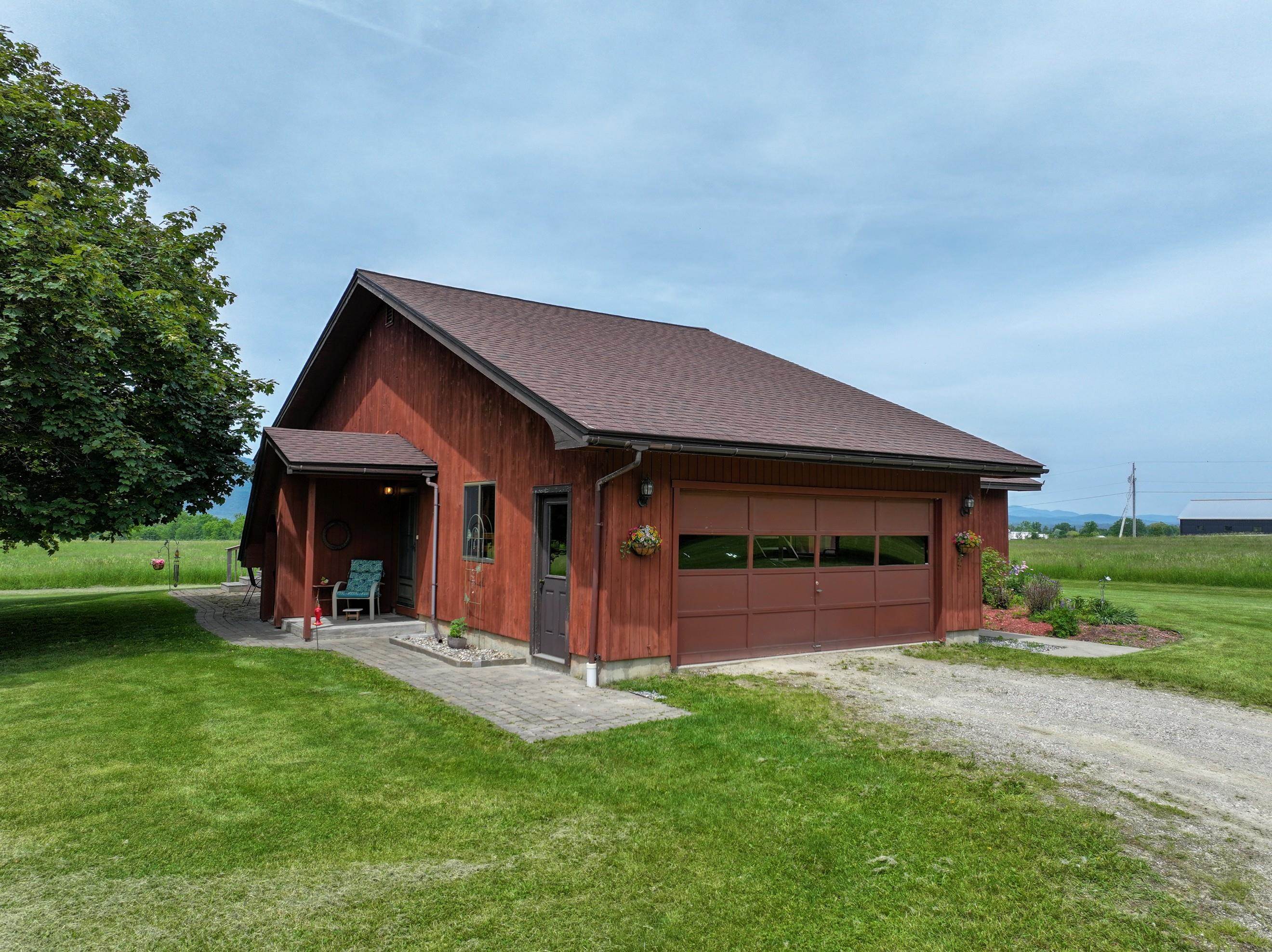 104 Jersey Street Addison, VT 05491 - Photo 4 of 36