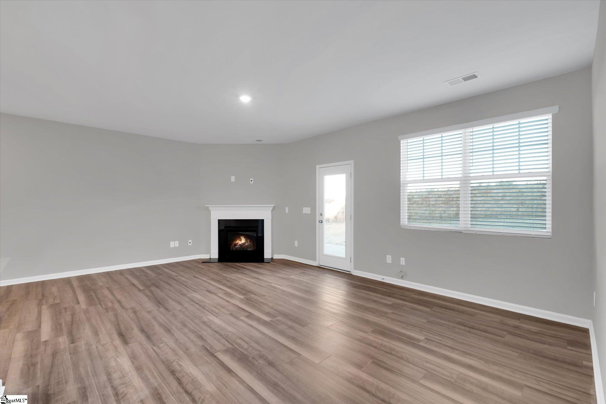 318 East Compass Way Easley, SC 29640 - Photo 11 of 26