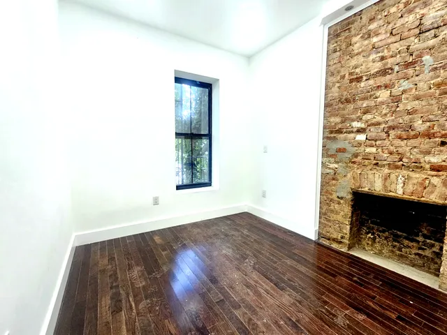 $4,500 | 2001 Fulton Street, Unit 2F | Bedford-Stuyvesant