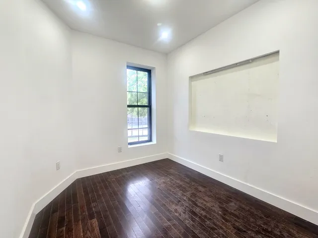 $4,500 | 2001 Fulton Street, Unit 2F | Bedford-Stuyvesant