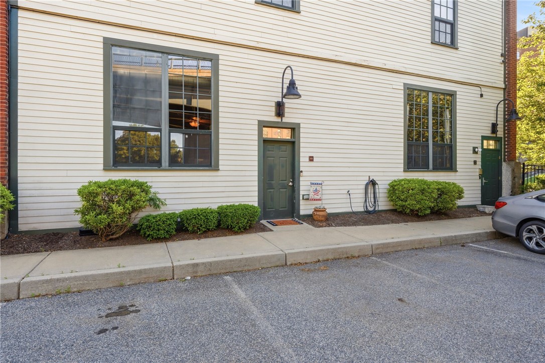 180 Allen Street, Unit 101 Woonsocket, RI 02895 - Photo 31 of 40 private entrance