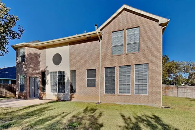 $3,245 | 301 Village Trail, Trophy Club, TX 76262