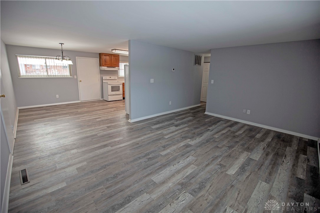 1900 West Stroop Road Dayton, OH 45439 - Photo 37 of 37 Open floor plan