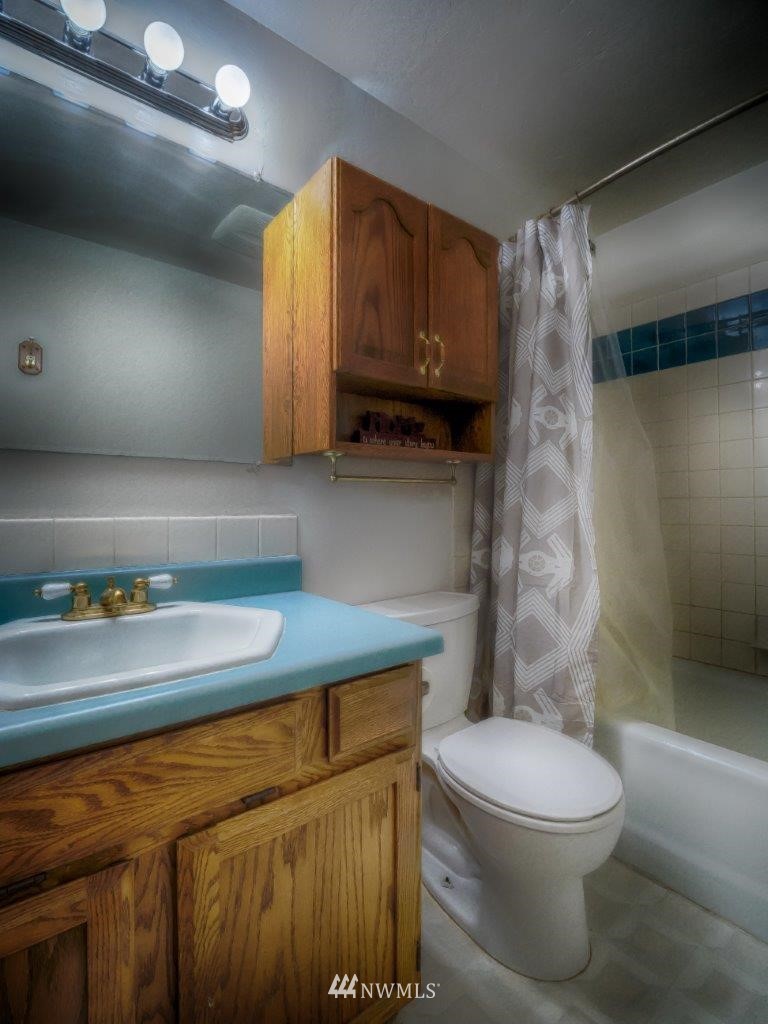 1715 Chilton Road Aberdeen, WA 98520 - Photo 4 of 13 Gallery Image 4