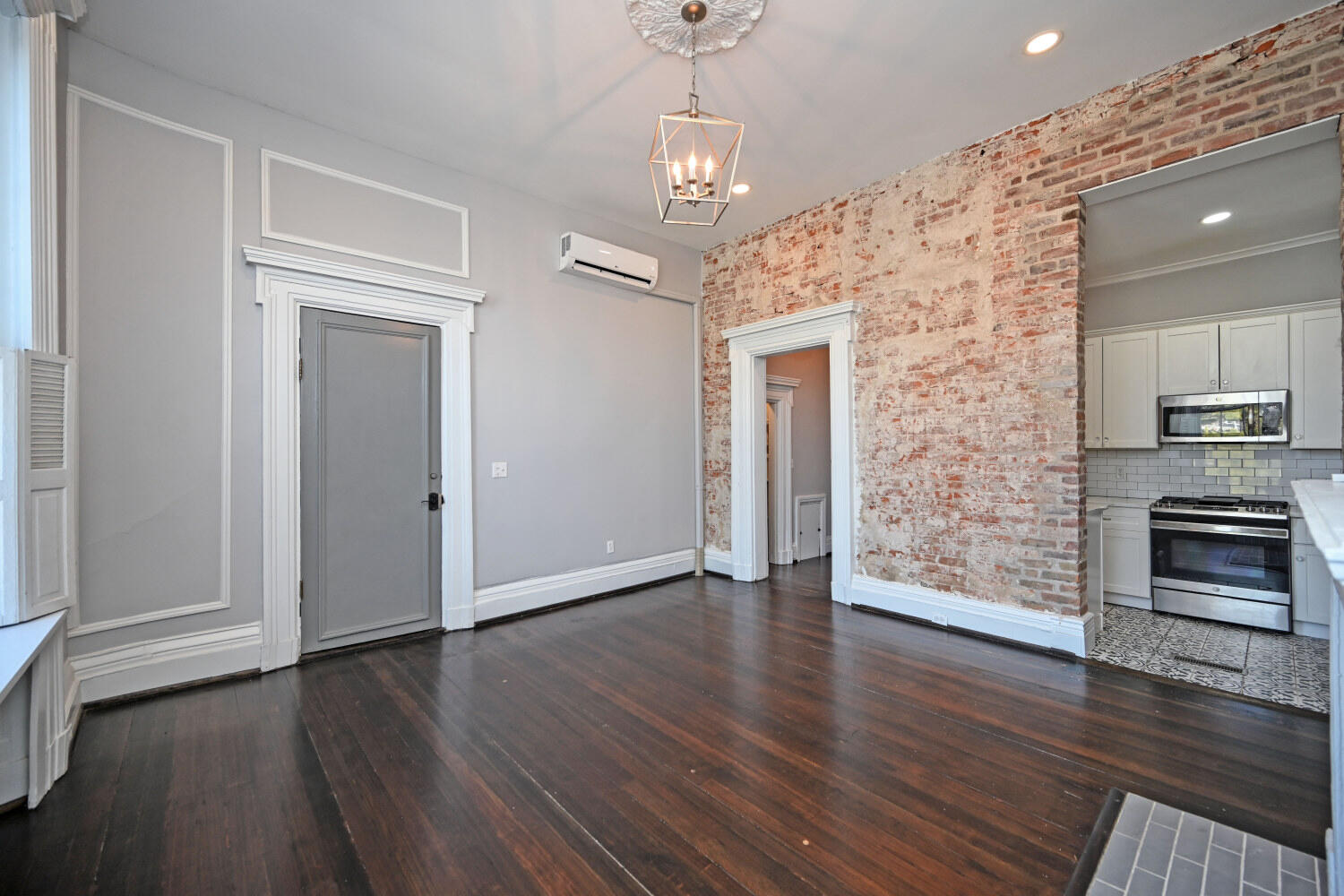 229 Riverside Drive, Unit 1F Covington, KY 41011 - Photo 10 of 40 229RiversideDr1F_18