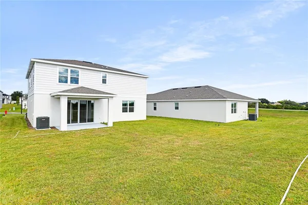 $379,999 | 1022 Wisteria Way, Dundee, FL 33838