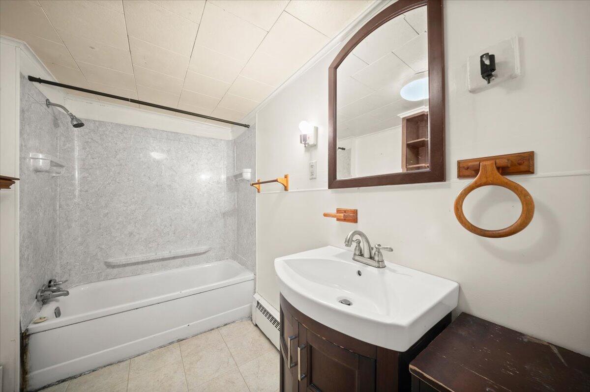 409 Scott Street Scottville, MI 49454 - Photo 8 of 26 08-DSC_6084