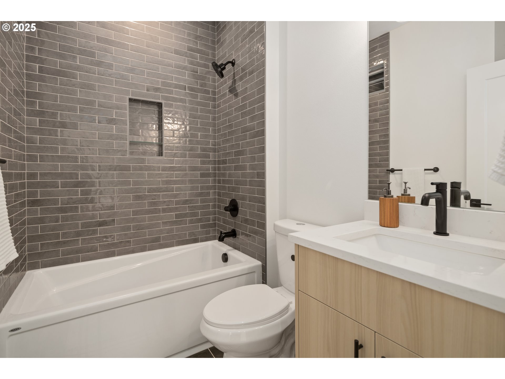 4031 Southeast Tibbetts Street Portland, OR 97202 - Photo 19 of 21 a bathroom with a sink toilet and shower