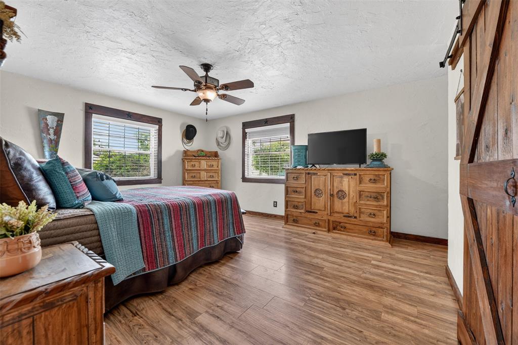1102 Old Base Road Aurora, TX 76078 - Photo 20 of 37