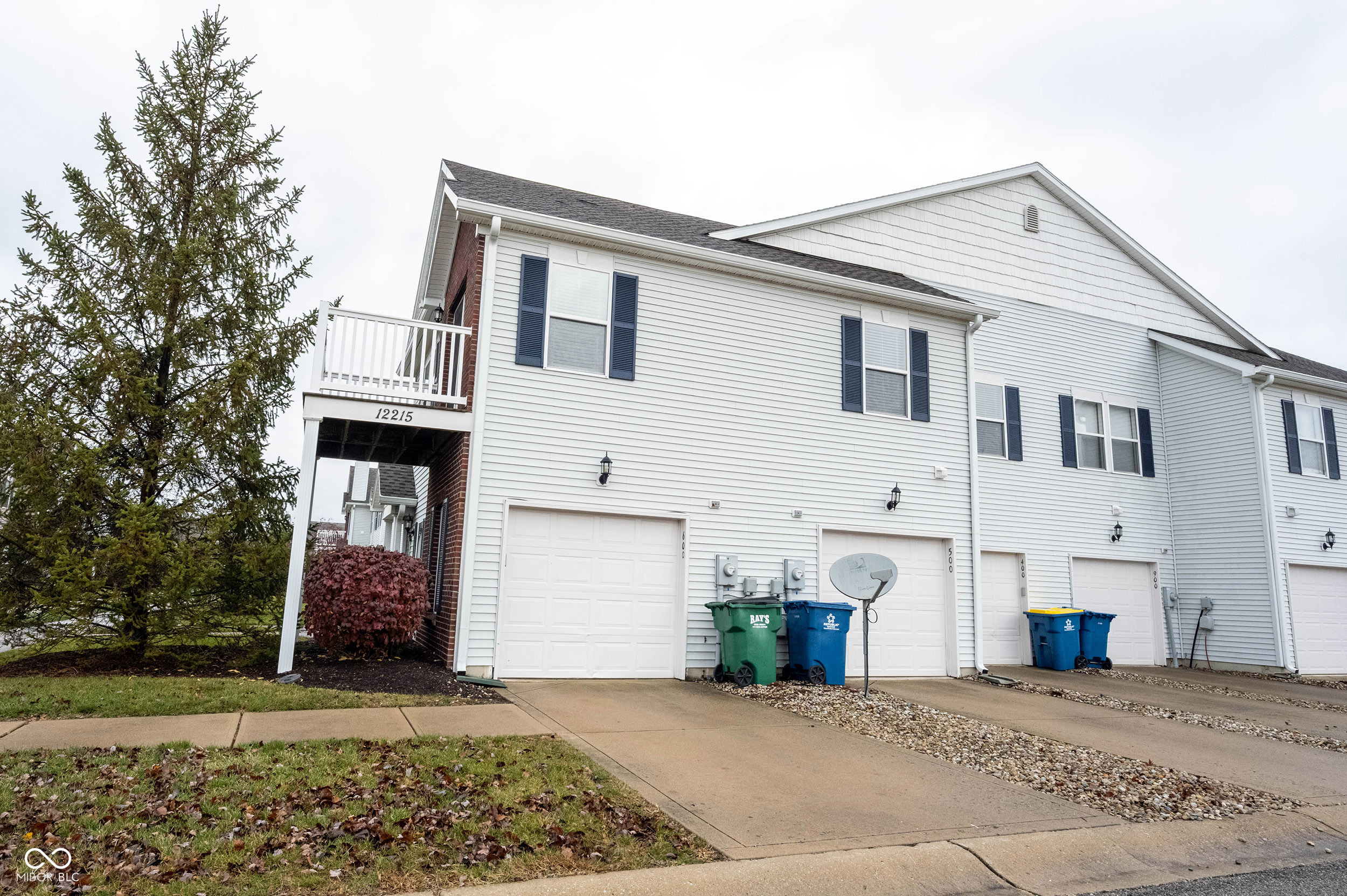 12215 Pebble Street, Unit 600 Fishers, IN 46038 - Photo 2 of 36