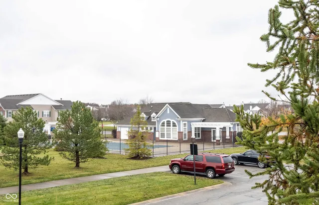 $1,600 | 12215 Pebble Street, Unit 600, Fishers, IN 46038