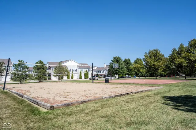 $1,600 | 12215 Pebble Street, Unit 600, Fishers, IN 46038