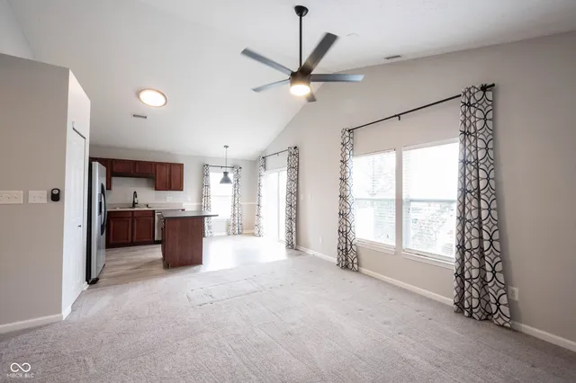 $1,600 | 12215 Pebble Street, Unit 600, Fishers, IN 46038