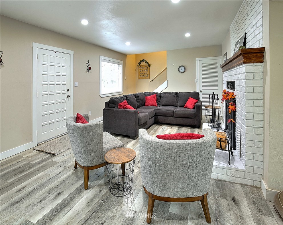 10320 Clark Road Southeast Yelm, WA 98597 - Photo 16 of 28 Gallery Image 16