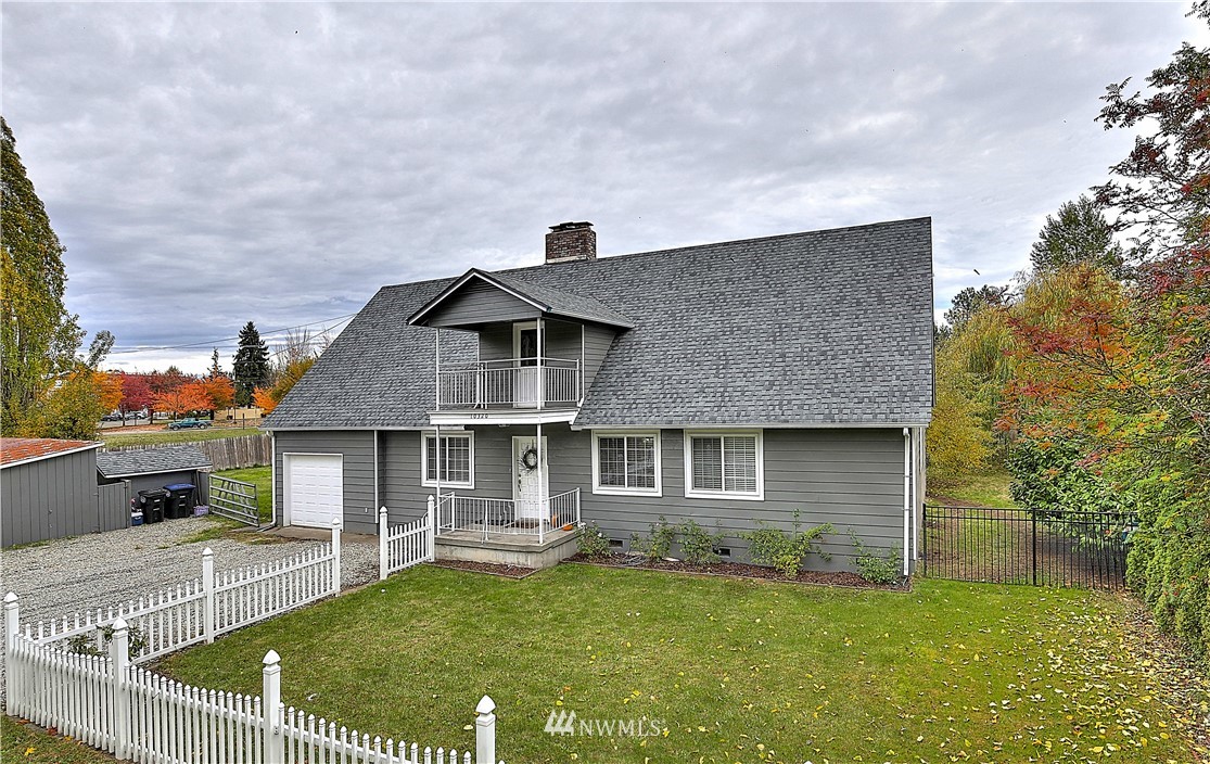 10320 Clark Road Southeast Yelm, WA 98597 - Photo 3 of 28 Gallery Image 3