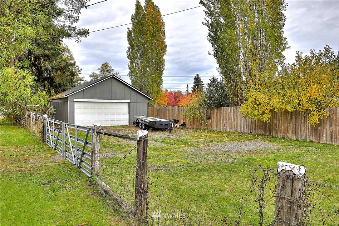 10320 Clark Road Southeast Yelm, WA 98597 - Photo 27 of 28 Gallery Image 27