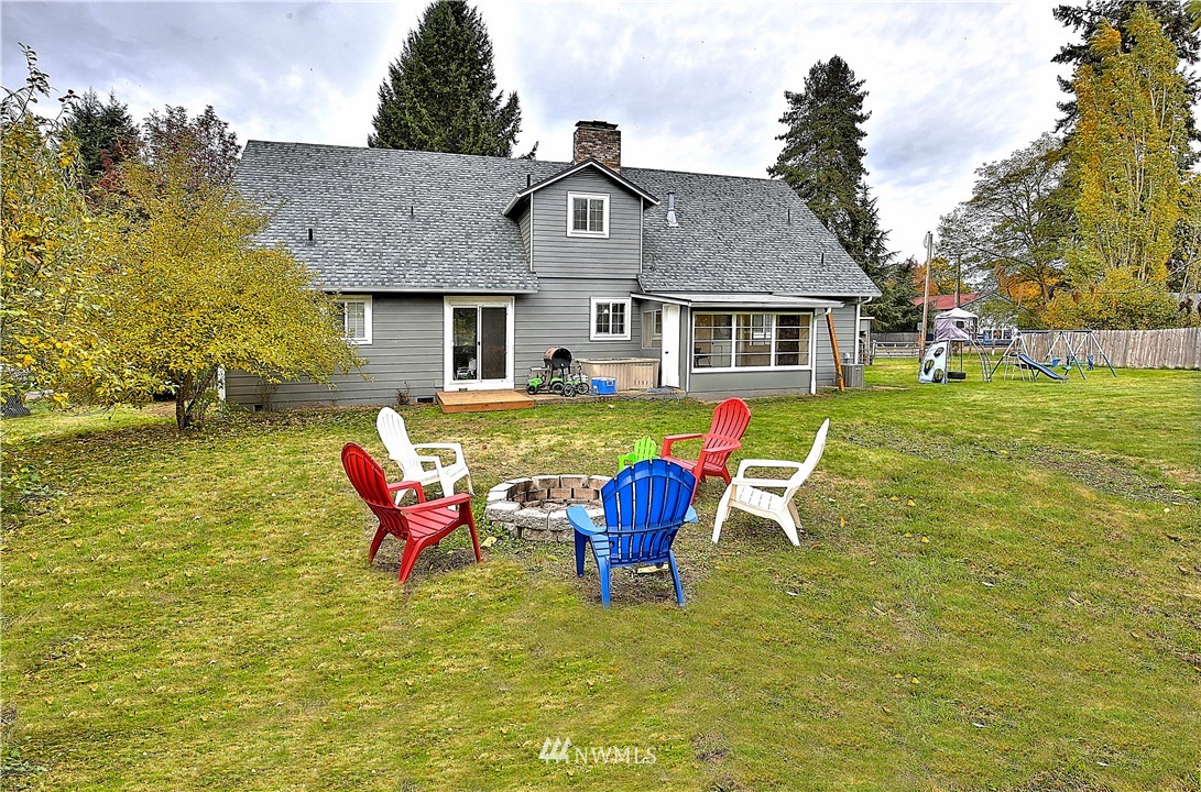 10320 Clark Road Southeast Yelm, WA 98597 - Photo 6 of 28 Gallery Image 6
