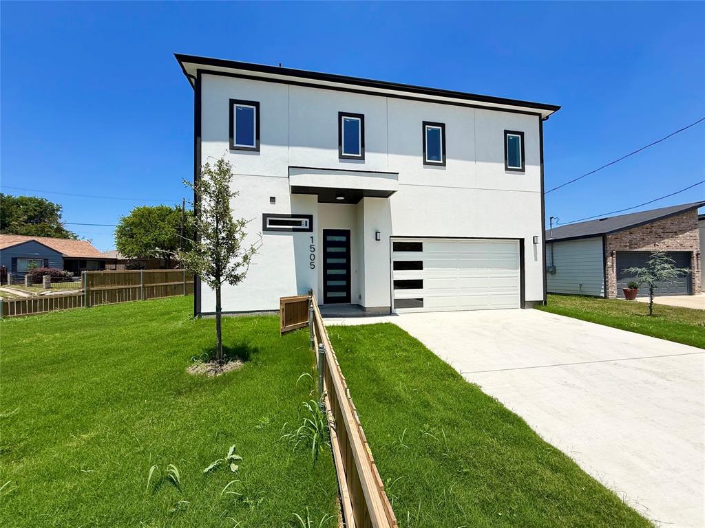 1505 Fordham Road Dallas, TX 75216 - Photo 1 of 24 Gallery Image 1