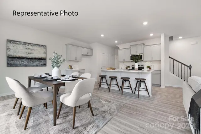 $299,000 | 1051 20th Avenue Loop Southeast, Newton, NC 28658