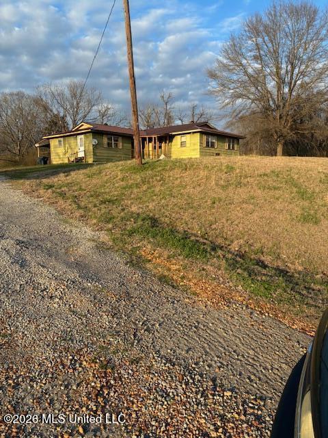 150 Stonewall Road Byhalia, MS 38611 - Photo 3 of 14 IMG_2760